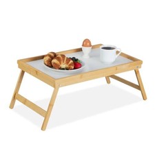 Zwei Klappbare Frühstückstabletts aus Bambus  -- Retourenware --