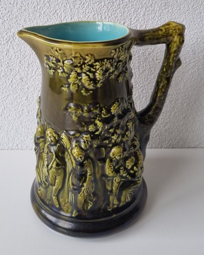 Schöner alter reliefkrug - schöner,,