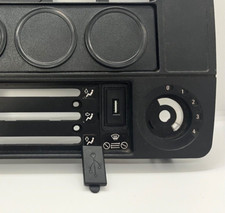 BMW e30 m3 USB port 3er 325 320 318is 316 s14 coupe cabrio Touring evo dtm