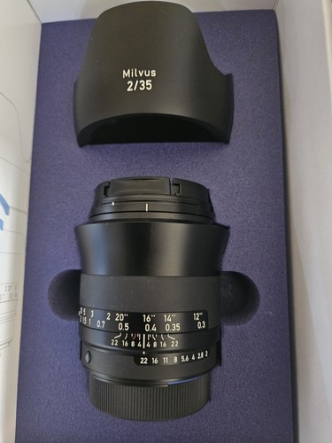 Zeiss milvus 35mm 2 - zeiss, f2