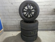 Satz Alufelgen mit Winterreifen Volvo MN601 235/65R17