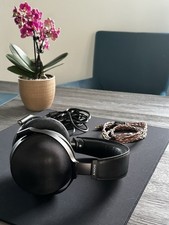 Sony MDR-Z1R Signature Series