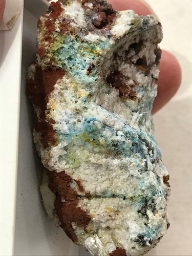 Mineralien besonderheit - mm,
