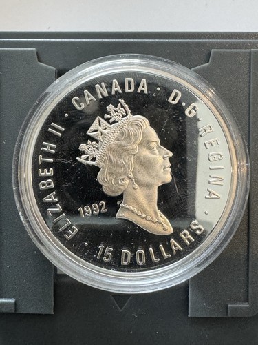 Kanada dollars 1992 - dollars,