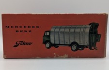 Tekno Mercedes Müllwagen 912