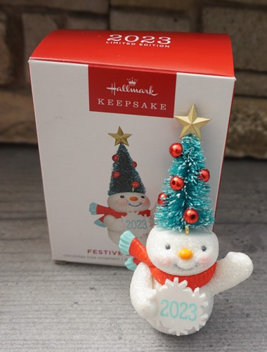 Hallmark keepsake ornament - hallmark,