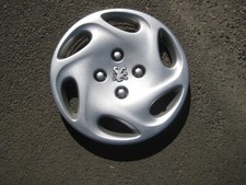 1x Radkappe Orig Peugeot 14 Zoll Vekratzt.Orig.Foto