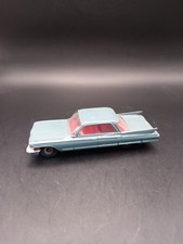 DINKY TOYS CADILLAC 1:43