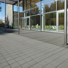 Pflastersteine Platten aus Beton Nueva basic Anthrazit Klostermann
