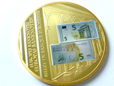 Gigant Medaille in Farbe gold aus Nachlass, Dachbodenfund, Speicherfund, Erbe