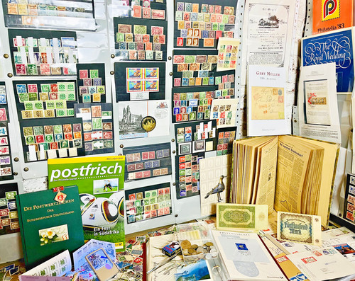 Briefmarken 2000 - , /