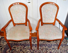 Hochwertiger Stuhl ✅