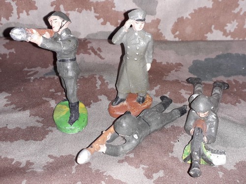 Originale masse figur - 4,