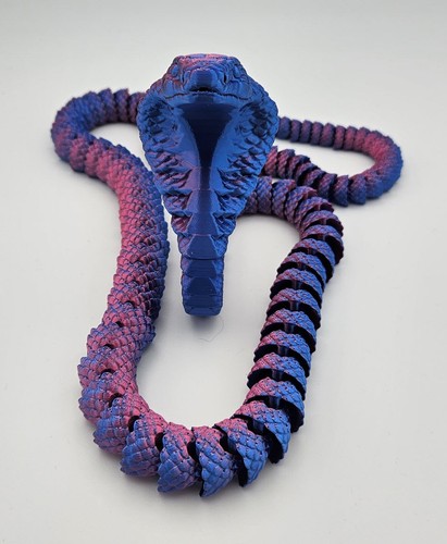 Cobra in 44 farben - 3d,