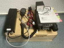 YAESU FT-857D 100W HF/VHF/UHF