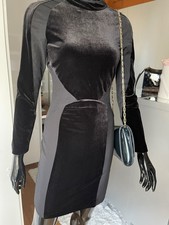 Zara Samt Kleid Rückenfrei