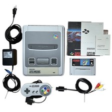 SNES - Super Nintendo Konsole