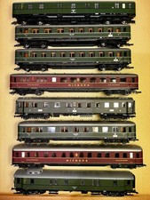 Liliput 8-tlg. Schnellzug mit