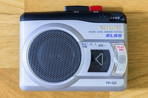 Aiwa magnetic cassette - aiwa,