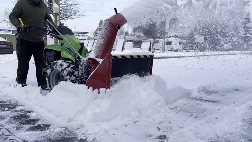 Schneefräse zweistufig für