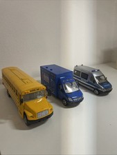 Siku 1:55 Mercedes Sprinter Schulbus Polizei/ Verkaufswagen Gelb Modellbau