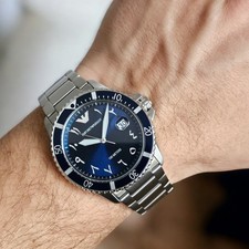 Emporio Armani World Explorer