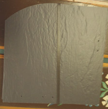 20x10 Stk Eternit Dach Fassaden Platte 30x30 cm Bogen links schwarz strukturiert