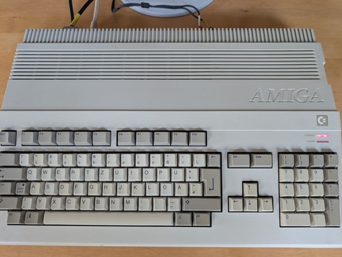 Amiga 500 1mb mit netzteil - 500,