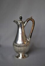 Krug Karaffe  versilbert Holzgriff Queen Anne Stil H&B.S England gedeckter Tisch