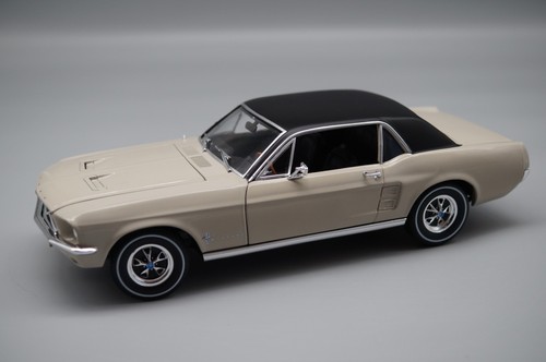 Greenlight 13641 ford - 1:18,