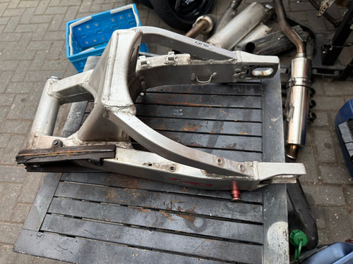 Schwinge hinterrad suzuki - schwinge,