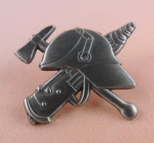 Pin FEUERWEHR Helm Axt