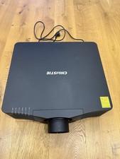 Christie Beamer LWU701i