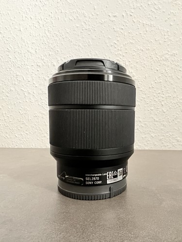 Sony 70mm 5 - sony, f/3,5-5,6