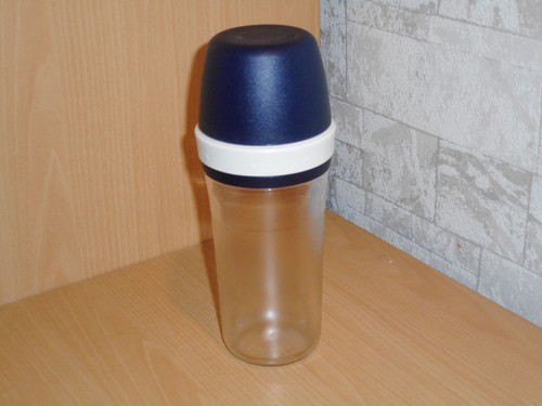 Tupperware parmesano - tupperware, /