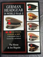 Militaria 2. Weltkrieg Fachbuch German Headgear
