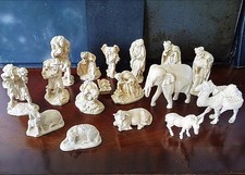 17- teiliges Krippenfiguren-