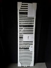 Vasco Badheizkörper gebogen Mittenanschluß 450 x 1714 RAL 9016 weiß BMR-M