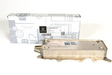 Original Mercedes-Benz Ölkühler 6421800165