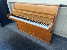 May Berlin Klavier, Nussbaum, vom Klavierbaumeister, 3 J. Garantie