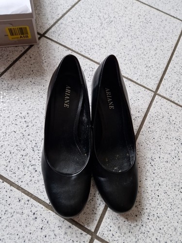 Pumps schwarz leder - gr.36,