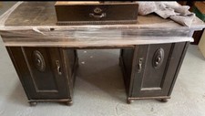 Schöner  Schreibtisch