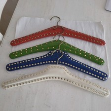 4 Vintage Kleiderbügel aus