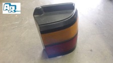 Heckleuchte Aussen R VW Passat Variant 1.8 Bj 1989 35 I 550301