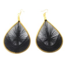 XXL Ohrringe aus Gespannten