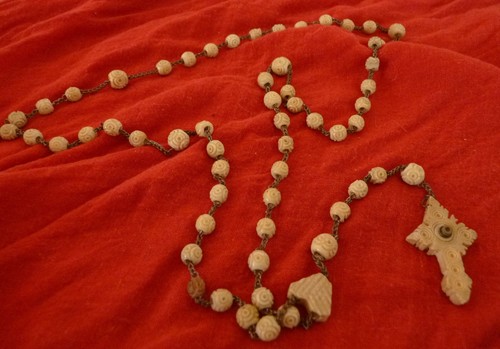 Antiker rosenkranz mit bein - antiker,