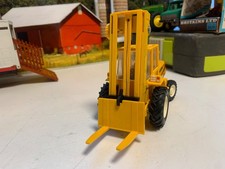 BRITAINS FARM.1:32.SANDERSON ALL TERRAIN GABELSTAPLER. SCHAUFELLADER.FAHRER.ANHÄNGERKUPPLUNG