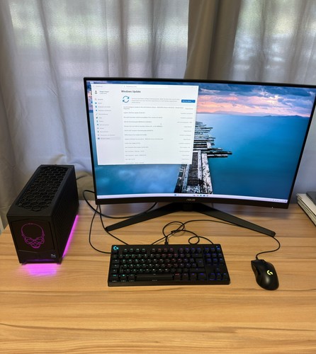 Intel nuc extreme gaming pc - intel,