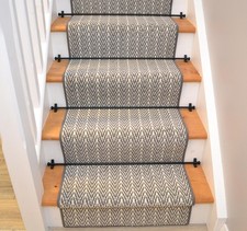 Grau Fischgrät Treppenläufer