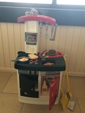 kinderküche von der Marke smoby top Zustand kaum bespiel. 